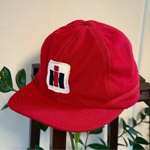 Vintage International Harvester Patch Cloth Flap Cap Hat Men’s Red